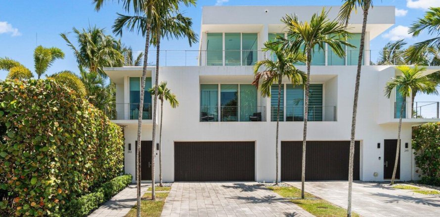 Adosado en Delray Beach, Florida 4 dormitorios, 340.39 m2 № 2158350