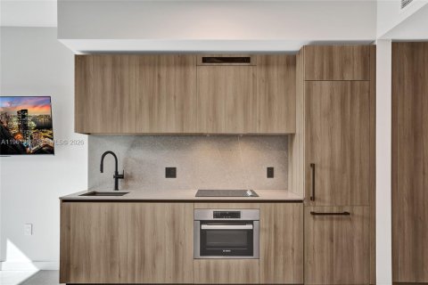 Купить кондоминиум в Майами, Флорида 41.53м2, № 2024416 - фото 13