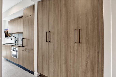 Купить кондоминиум в Майами, Флорида 41.53м2, № 2024416 - фото 7