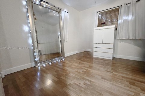 Villa ou maison à vendre à Pembroke Pines, Floride: 4 chambres, 150.87 m2 № 2030678 - photo 21