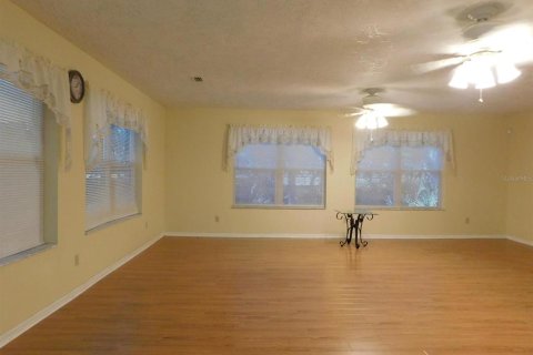 House in Fort MC Coy, Florida 6 bedrooms, 263.84 sq.m. № 1547086 - photo 9
