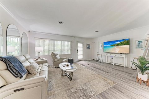 Villa ou maison à louer à Sarasota, Floride: 3 chambres, 182.46 m2 № 2391101 - photo 12