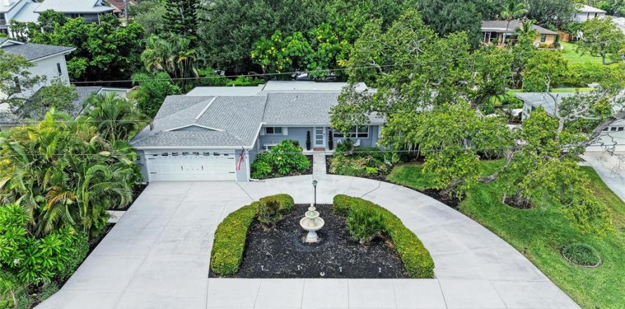 Villa ou maison à Sarasota, Floride 3 chambres, 182.46 m2 № 2391101