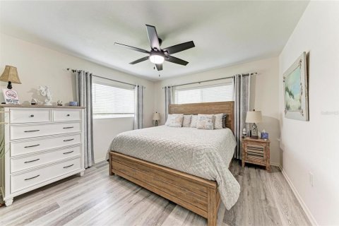 Villa ou maison à louer à Sarasota, Floride: 3 chambres, 182.46 m2 № 2391101 - photo 28