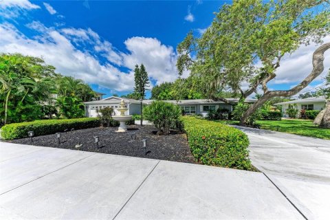 Villa ou maison à louer à Sarasota, Floride: 3 chambres, 182.46 m2 № 2391101 - photo 5
