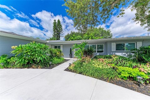 Villa ou maison à louer à Sarasota, Floride: 3 chambres, 182.46 m2 № 2391101 - photo 6