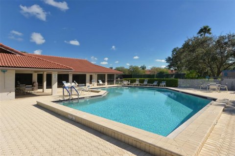 House in Sarasota, Florida 2 bedrooms, 171.5 sq.m. № 1687076 - photo 20
