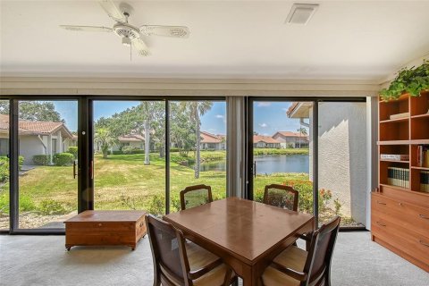 House in Sarasota, Florida 2 bedrooms, 171.5 sq.m. № 1687076 - photo 8
