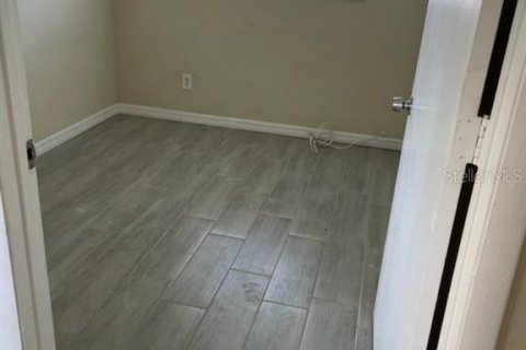 Villa ou maison à louer à Pinellas Park, Floride: 3 chambres, 71.35 m2 № 2432720 - photo 5
