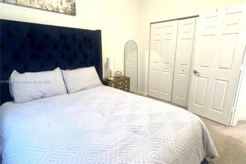 Adosado en venta en Davie, Florida, 3 dormitorios, 157.56 m2 № 1940564 - foto 11