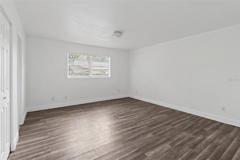 House in Titusville, Florida 4 bedrooms, 126.35 sq.m. № 1652109 - photo 7