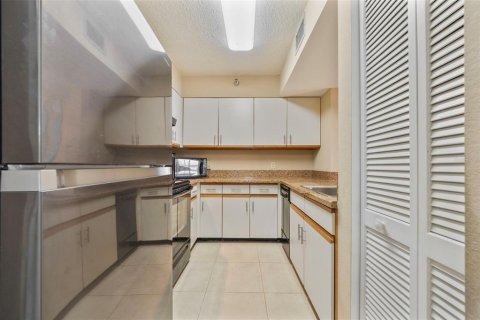 Купить кондоминиум в Клируотер, Флорида 3 комнаты, 69.68м2, № 1906038 - фото 11