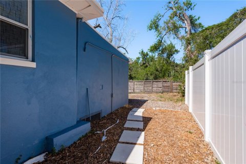 Casa en venta en Tampa, Florida, 4 dormitorios, 134.89 m2 № 1735312 - foto 16