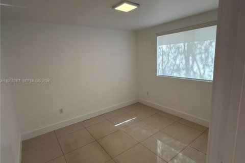 Apartment in Miami, Florida 2 bedrooms, 51.1 sq.m. № 2031730 - photo 6