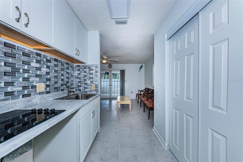 Villa ou maison à vendre à Largo, Floride: 5 chambres, 229.19 m2 № 2149864 - photo 30