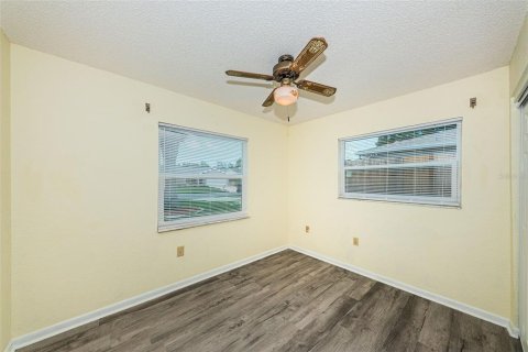 Villa ou maison à vendre à Largo, Floride: 5 chambres, 229.19 m2 № 2149864 - photo 15