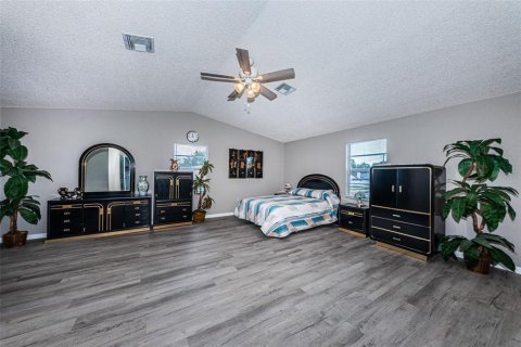 Villa ou maison à vendre à Largo, Floride: 5 chambres, 229.19 m2 № 2149864 - photo 19