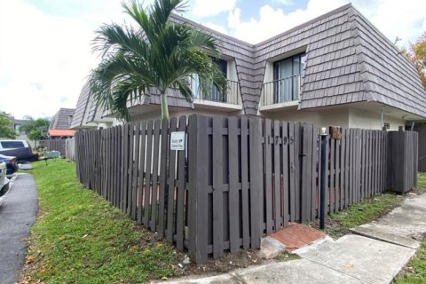 Touwnhouse à louer à West Palm Beach, Floride: 3 chambres, 150.87 m2 № 2397748 - photo 4