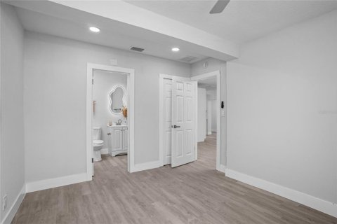 Villa ou maison à vendre à Redington Shores, Floride: 3 chambres, 101.82 m2 № 2403161 - photo 18