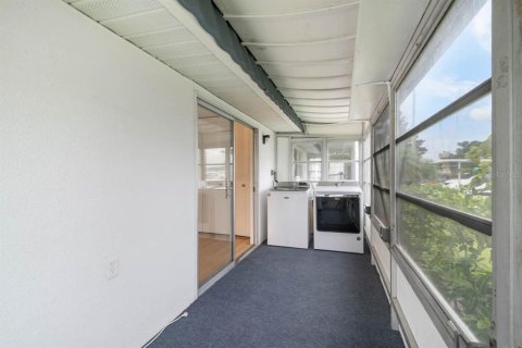 Condo in Sun City Center, Florida, 1 bedroom  № 2234179 - photo 24