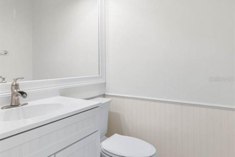Condo in Sun City Center, Florida, 1 bedroom  № 2234179 - photo 21