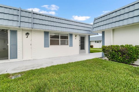 Condo in Sun City Center, Florida, 1 bedroom  № 2234179 - photo 26