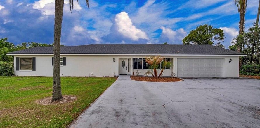 Villa ou maison à Plant City, Floride 5 chambres, 346.25 m2 № 2141324