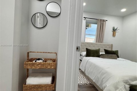 Villa ou maison à louer à Port Charlotte, Floride: 3 chambres № 2249496 - photo 15