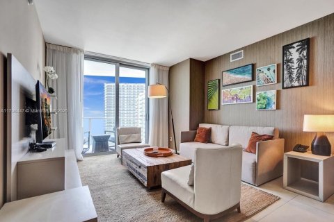 Copropriété à vendre à Hollywood, Floride: 2 chambres, 105.54 m2 № 1861411 - photo 3