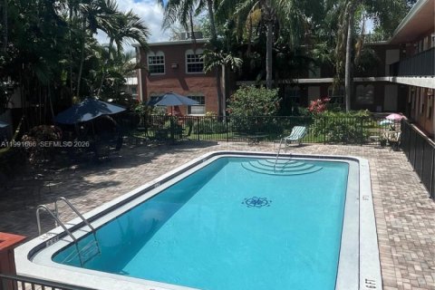 Condo in Fort Lauderdale, Florida, 1 bedroom  № 2056057 - photo 18