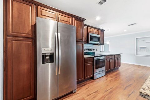 Casa en venta en Saint Petersburg, Florida, 3 dormitorios, 123.19 m2 № 2199357 - foto 4