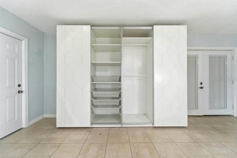 Casa en venta en Saint Petersburg, Florida, 3 dormitorios, 123.19 m2 № 2199357 - foto 15