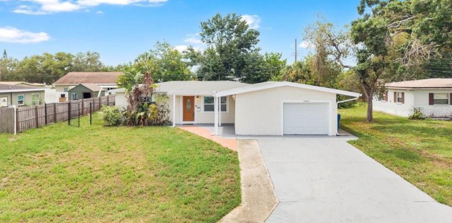 Casa en Saint Petersburg, Florida 3 dormitorios, 123.19 m2 № 2199357
