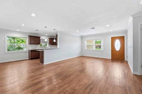 Casa en venta en Saint Petersburg, Florida, 3 dormitorios, 123.19 m2 № 2199357 - foto 7