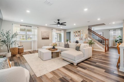 Villa ou maison à vendre à Wesley Chapel, Floride: 4 chambres, 303.7 m2 № 2151352 - photo 18