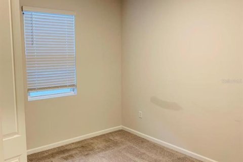 Casa en alquiler en Auburndale, Florida, 4 dormitorios, 216 m2 № 1801862 - foto 13