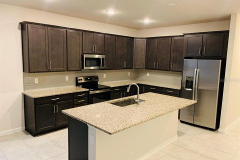 Casa en alquiler en Auburndale, Florida, 4 dormitorios, 216 m2 № 1801862 - foto 6