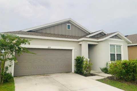 Casa en alquiler en Auburndale, Florida, 4 dormitorios, 216 m2 № 1801862 - foto 2