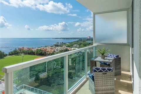 Condominio en venta en Miami, Florida, 1 dormitorio, 64.38 m2 № 1982183 - foto 1