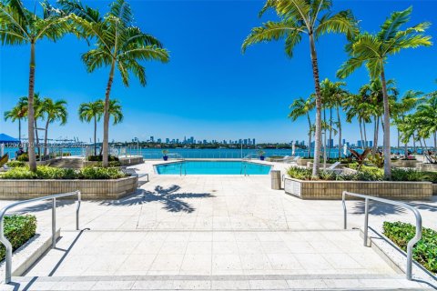 Copropriété à vendre à Miami Beach, Floride: 49.24 m2 № 2317927 - photo 8