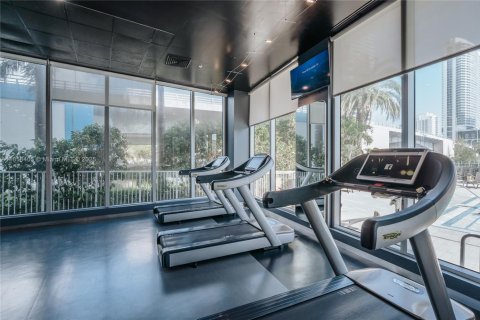 Condominio en venta en Hallandale Beach, Florida, 2 dormitorios, 95.69 m2 № 1887335 - foto 17