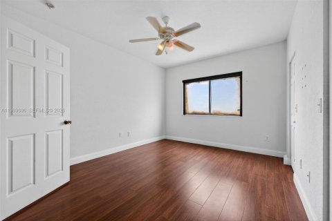 Touwnhouse à vendre à Tamarac, Floride: 2 chambres, 117.8 m2 № 2066273 - photo 16