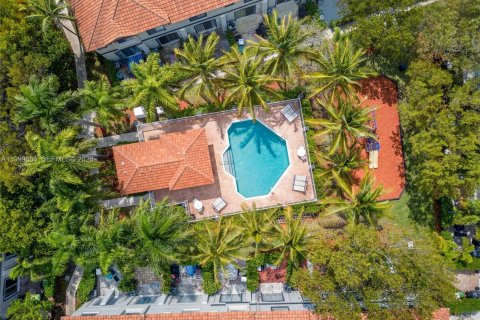 Touwnhouse à vendre à Tamarac, Floride: 2 chambres, 117.8 m2 № 2066273 - photo 24