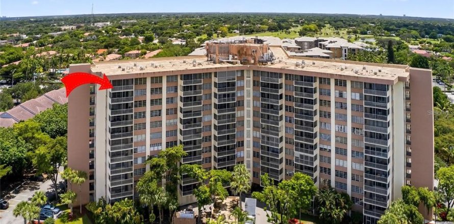 Condominio en Coral Springs, Florida, 2 dormitorios № 2201902