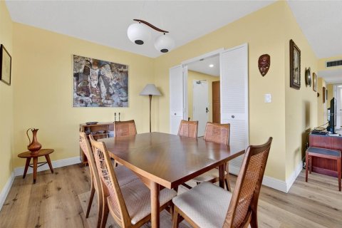 Condominio en venta en Coral Springs, Florida, 2 dormitorios, 125.42 m2 № 2201902 - foto 10