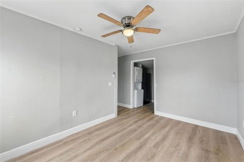 Propiedad comercial en venta en Eagle Lake, Florida, 384.06 m2 № 1906744 - foto 11