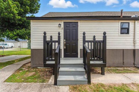Propiedad comercial en venta en Eagle Lake, Florida, 384.06 m2 № 1906744 - foto 6