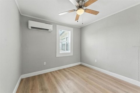 Propiedad comercial en venta en Eagle Lake, Florida, 384.06 m2 № 1906744 - foto 12