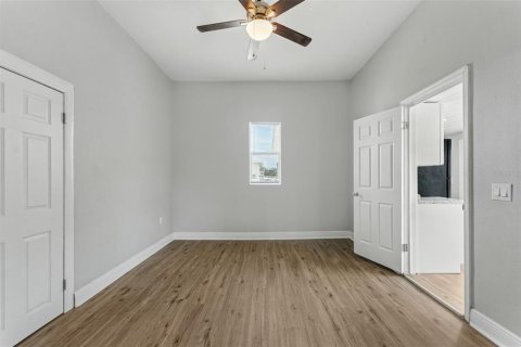 Propiedad comercial en venta en Eagle Lake, Florida, 384.06 m2 № 1906744 - foto 25