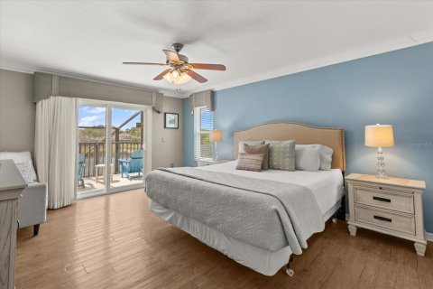 House in Kissimmee, Florida 5 bedrooms, 241.92 sq.m. № 1679762 - photo 22